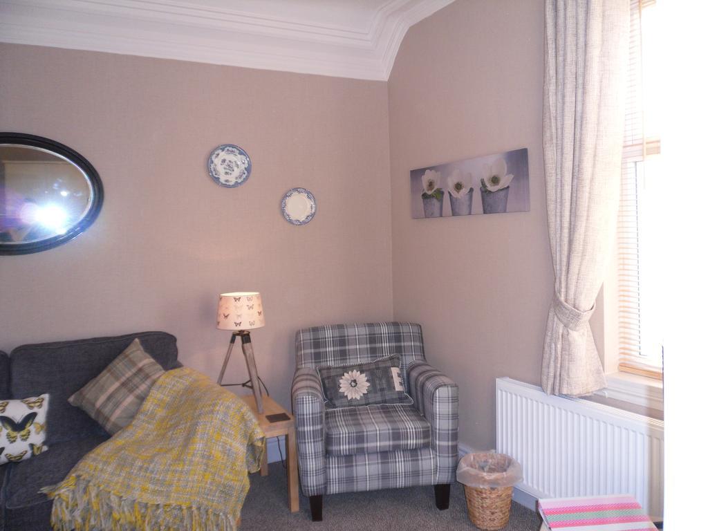 Claremont House Holiday Apartments Llandudno Camera foto
